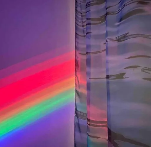 アパート Rainbow House