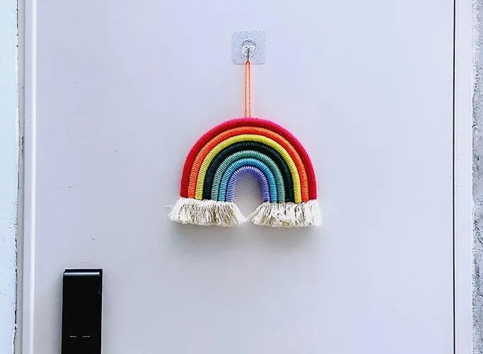 アパート Rainbow House