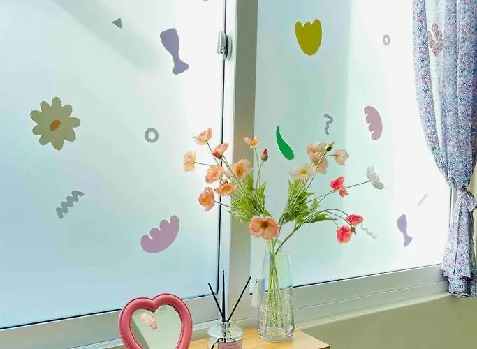 Rainbow House アパート *